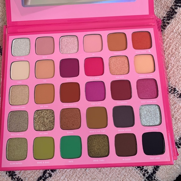 Brand New Morphe x Jeffree Star eyeshadow palette - Picture 5 of 5